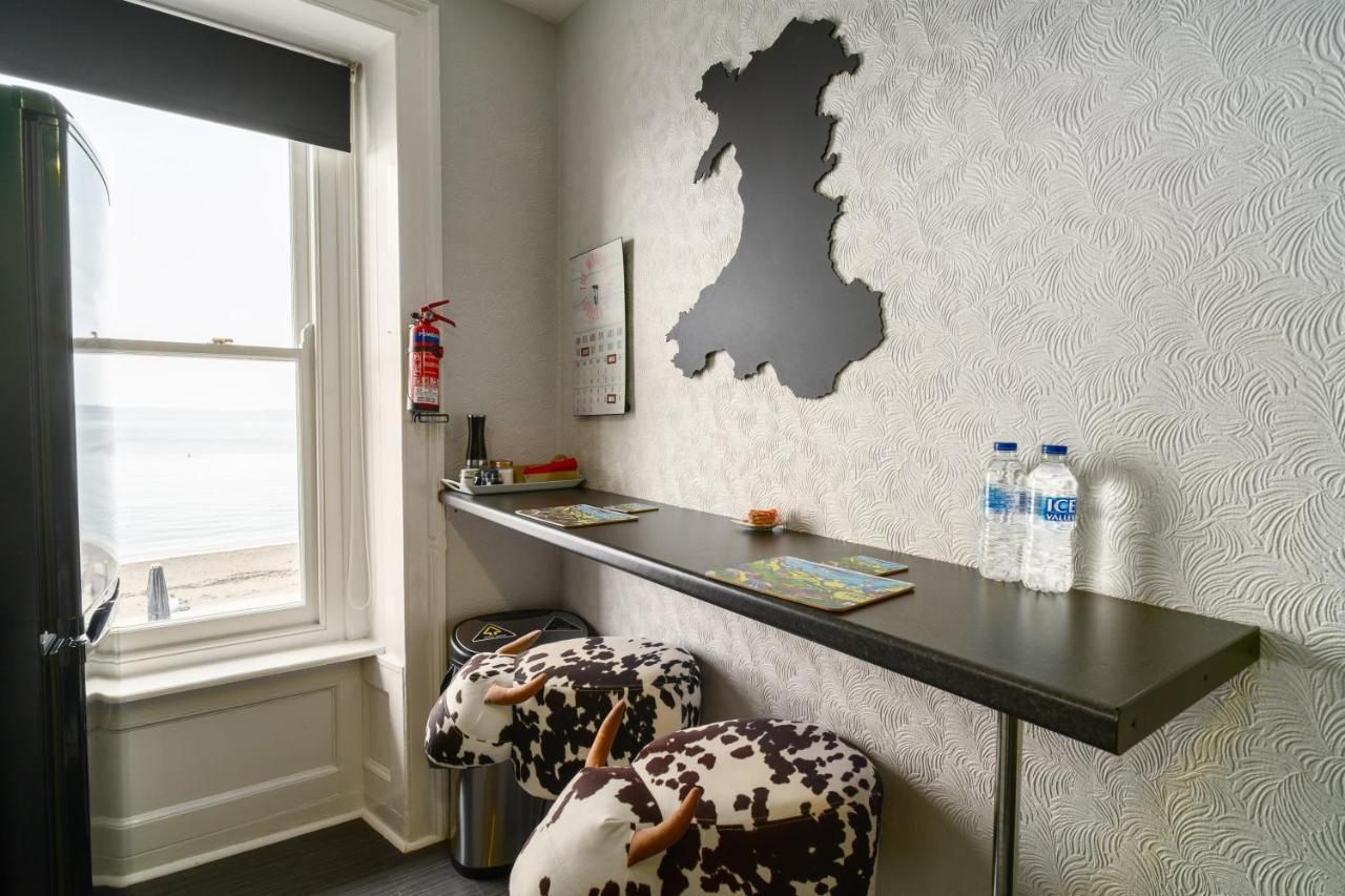 Starling View Boutique Stunning Seafront View Apartment Aberystwyth Zewnętrze zdjęcie